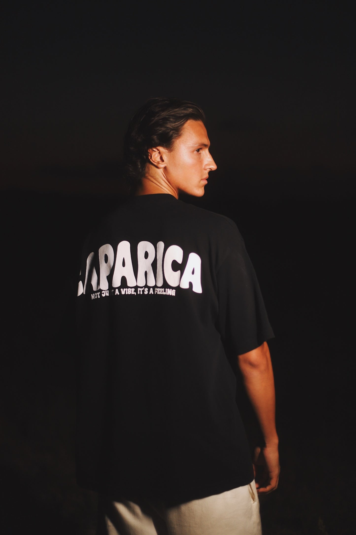 TEE "FIRST FEEL" BLACK